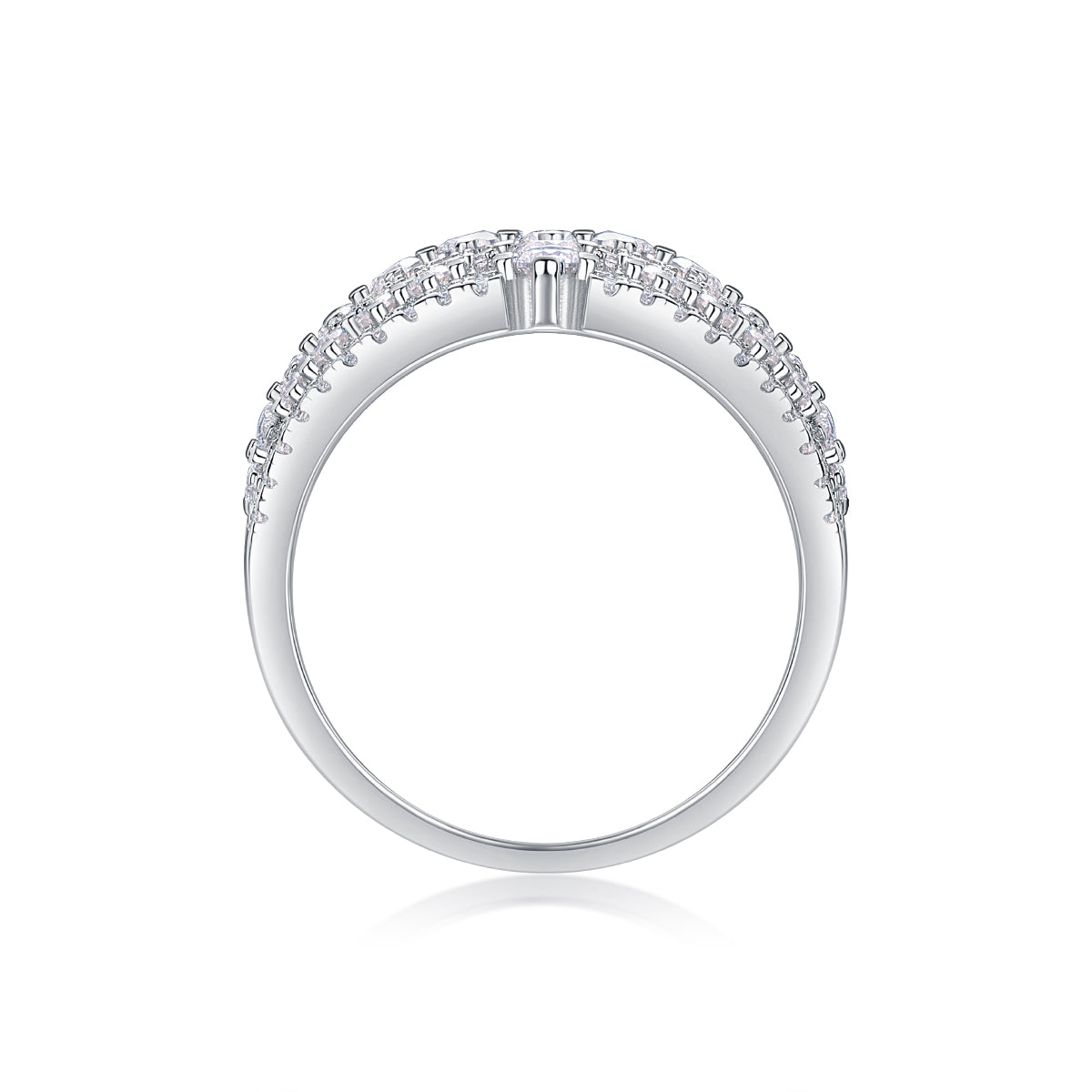 Many Diamonds Are Arranged Luxuriously Fashionable Moissanite Silver Rings