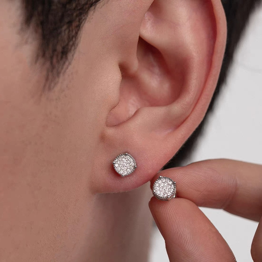 Hip Hop Sparkling Zircon Stud Earrings,4 Prong Setting, Bling Design,Unisex For Daily Wear And Parties