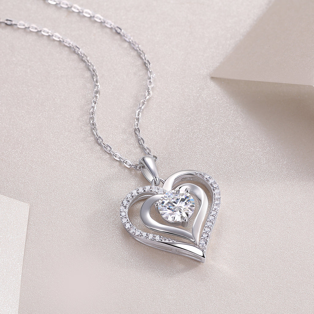 Heart-to-heart Connection - A Fashionable And Luxurious Diamond Jewelry Pendant Set With 1-carat Moissan Diamond S925 Sterling Silver And Platinum Plating