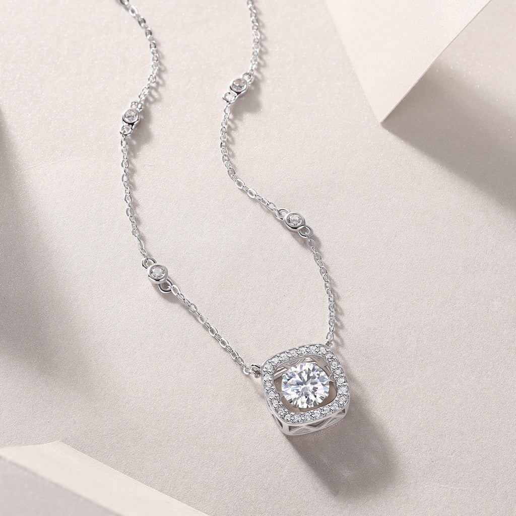 Sweet - A Fashionable And Luxurious Diamond Jewelry Pendant Set With 1-carat Moissanite S925 Sterling Silver And Platinum Plating